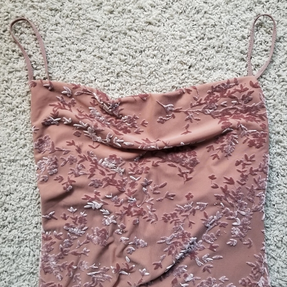 Dynamite Mauve/Blush Velvet Formal Gown - Picture 5 of 13